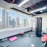 Bnbmehomes - Cosy Downtown Apt W Balcony Near Metro Station -1710